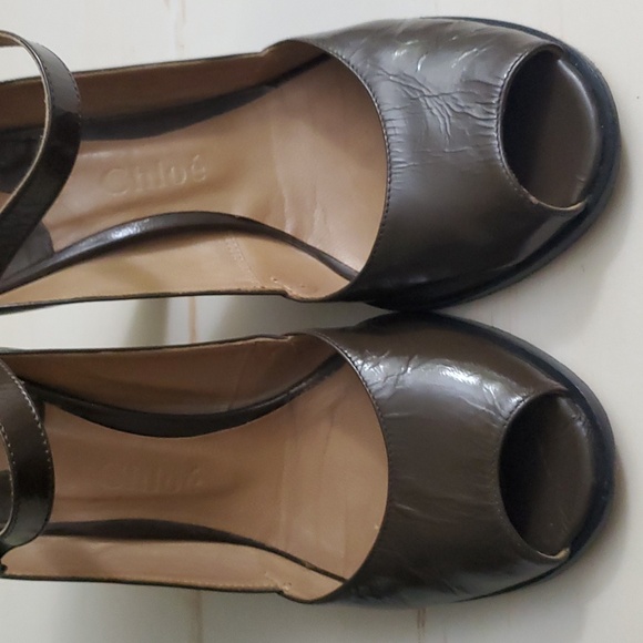 Chloé | Dark Olive Green Patent Leather Peep-toe Heels Sz 37 - Picture 5 of 15